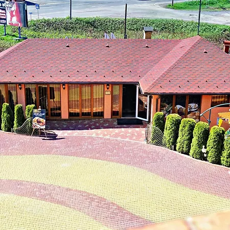 Magnat Ξενοδοχείο Μουκάτσεβο