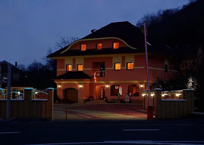 Magnat Hotel 3*